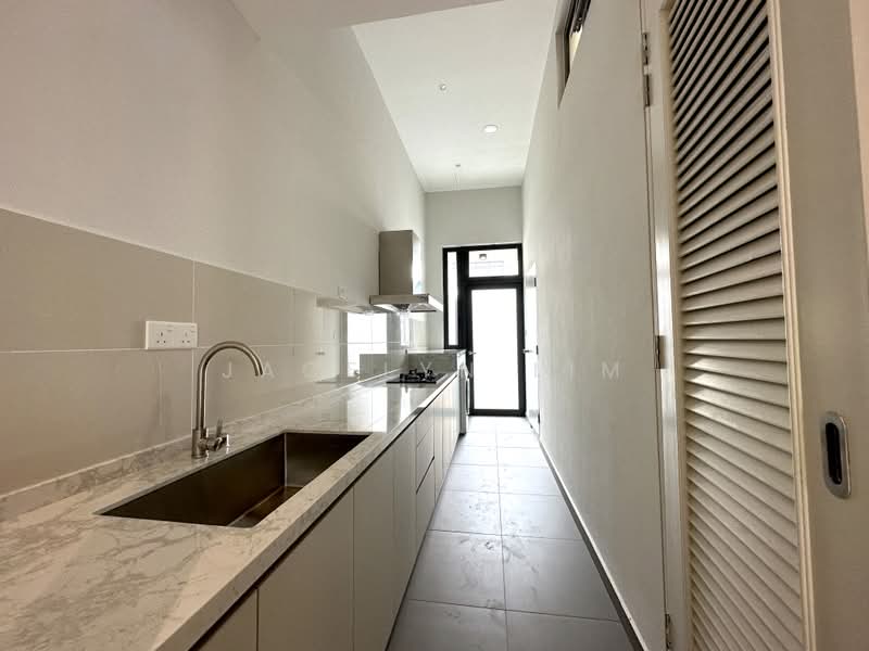 Semi-Detached House for Rent in Iskandar Puteri (Nusajaya) (Johor) - Jacelyn Lim - Kitchen - PropertyGuru.com.my