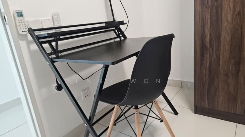 Service Residence for Sale at Far East - Penny Wong - Study - PropertyGuru.com.my