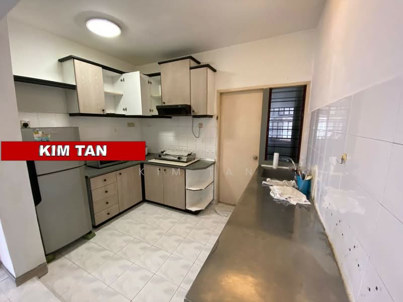 Kondominium untuk Disewa di Marina Bay Condominium - Kim Tan - Kitchen - PropertyGuru.com.my