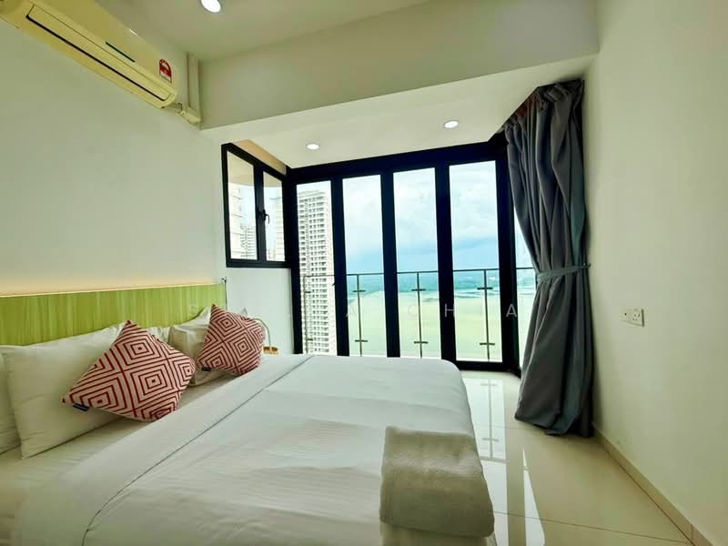Condominium for Rent at Amberside @ Country Garden Danga Bay - Stella Chia - Bedroom - PropertyGuru.com.my