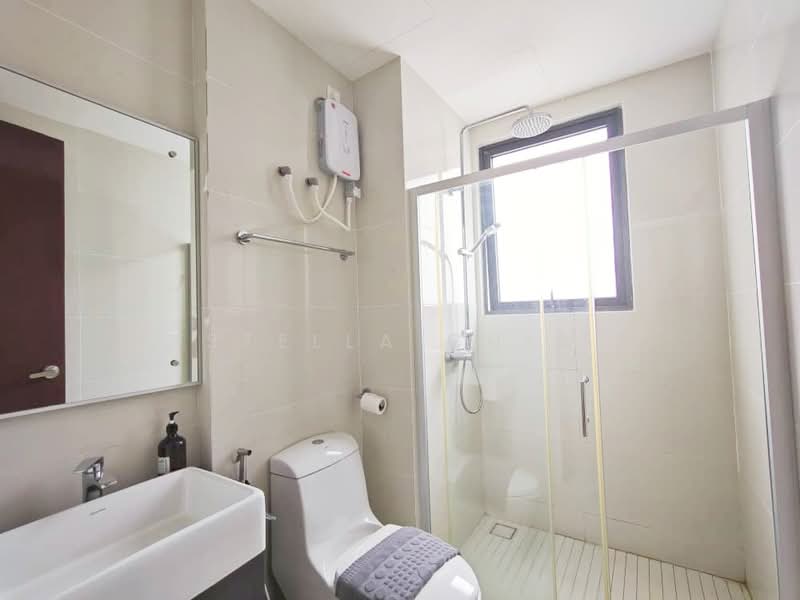 Condominium for Rent at Amberside @ Country Garden Danga Bay - Stella Chia - Bathroom - PropertyGuru.com.my