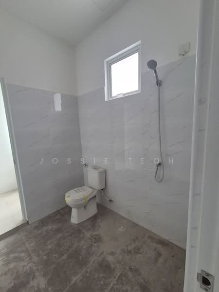 2-storey Terraced House for Rent in Butterworth (Penang) - Jossie Teoh - Bathroom - PropertyGuru.com.my