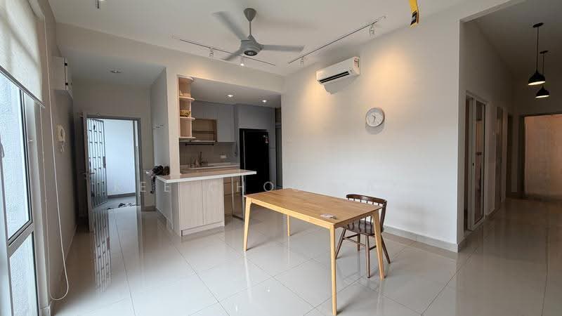 Condominium for Sale at Amverton Greens - Anjoe Tang - Kitchen - PropertyGuru.com.my