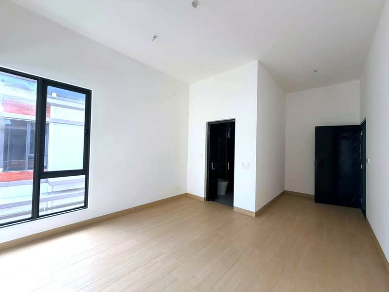 Semi-Detached House for Sale in Bandar Uda Utama (Johor Bahru) - Karl Lim - Interior - PropertyGuru.com.my