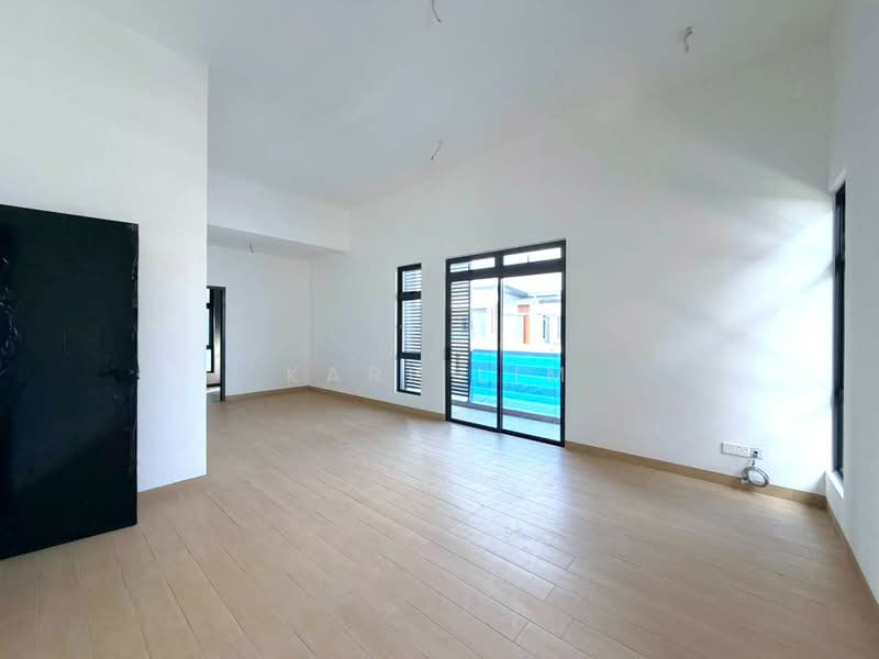 Semi-Detached House for Sale in Bandar Uda Utama (Johor Bahru) - Karl Lim - Living Room - PropertyGuru.com.my