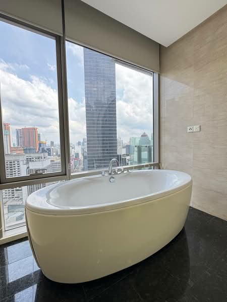Servis Apartment untuk Disewa di Pavilion Residences - Jeff Siow - Bathroom - PropertyGuru.com.my
