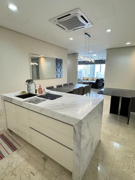 Servis Apartment untuk Disewa di Pavilion Residences - Jeff Siow - Kitchen - PropertyGuru.com.my