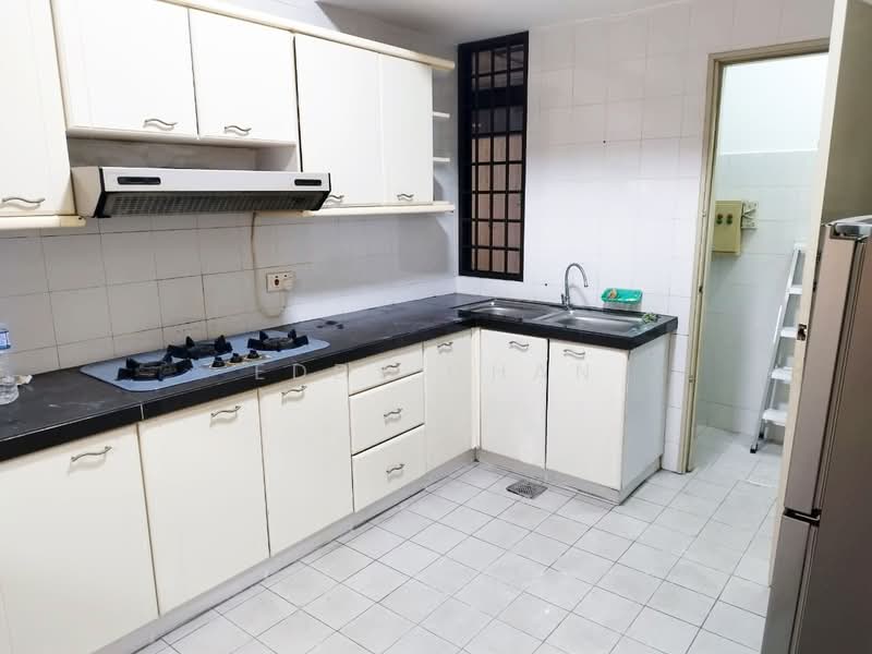 Kondominium untuk Dijual di Aloha Tower Condominium - Eddy Chan - Kitchen - PropertyGuru.com.my