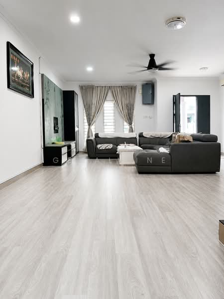 Rumah Teres 2 Tingkat untuk Disewa di Taman Sri Putra Mas (Sungai Buloh) - Geraldine Chan - Living Room - PropertyGuru.com.my