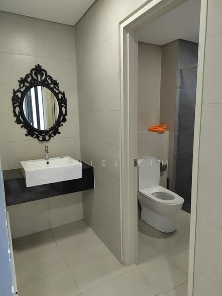 Pejabat untuk Disewa di Taman Maluri (Cheras) - Daniel Lim - Bathroom - PropertyGuru.com.my