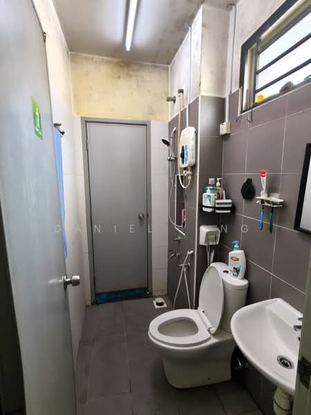 2-storey Terraced House for Sale in Nusa Bayu (Iskandar Puteri (Nusajaya)) - Daniel Yong - Bathroom - PropertyGuru.com.my