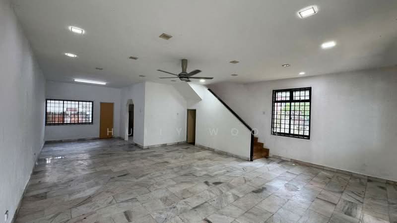 2-storey Terraced House for Sale in Taman Sri Putri (Skudai) - Huily Woon - Living Room - PropertyGuru.com.my