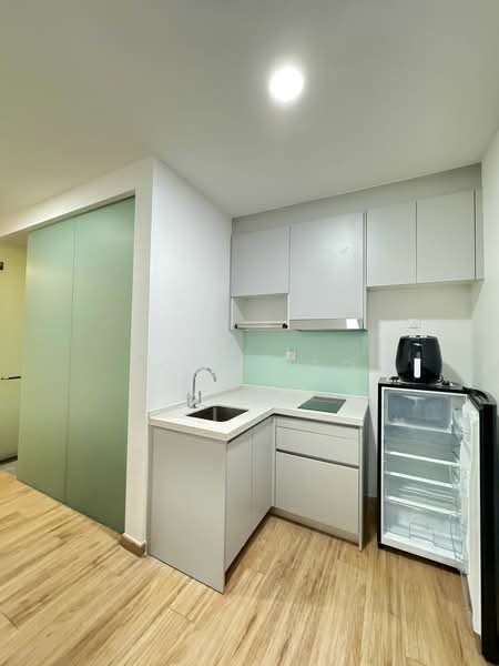 Servis Apartment untuk Dijual di Riveria Sentral - Rony Yeo - Kitchen - PropertyGuru.com.my