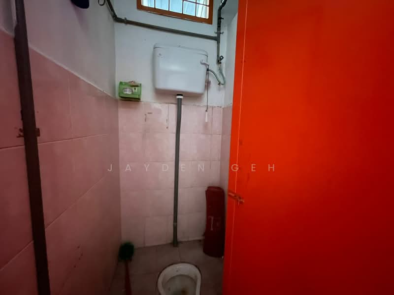 Kedai untuk Disewa di Jitra (Kedah) - Jayden Geh - Bathroom - PropertyGuru.com.my