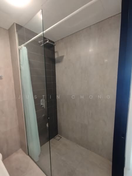 Servis Apartment untuk Disewa di Cantara Residences - Justin Chong - Bathroom - PropertyGuru.com.my