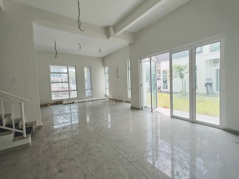Semi-Detached House for Sale in Taman Klebang Utama (Klebang) - Ramona Tan - Living Room - PropertyGuru.com.my