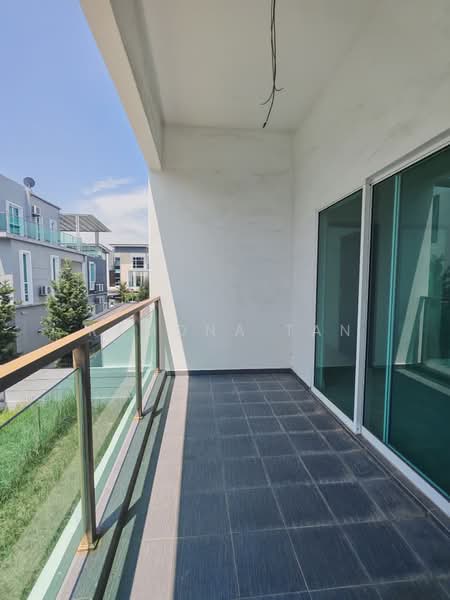 Semi-Detached House for Sale in Taman Klebang Utama (Klebang) - Ramona Tan - Balcony - PropertyGuru.com.my