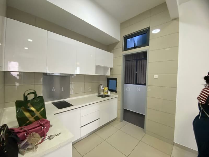 Servis Apartment untuk Disewa di PJ Midtown - Alvis Chong - Kitchen - PropertyGuru.com.my