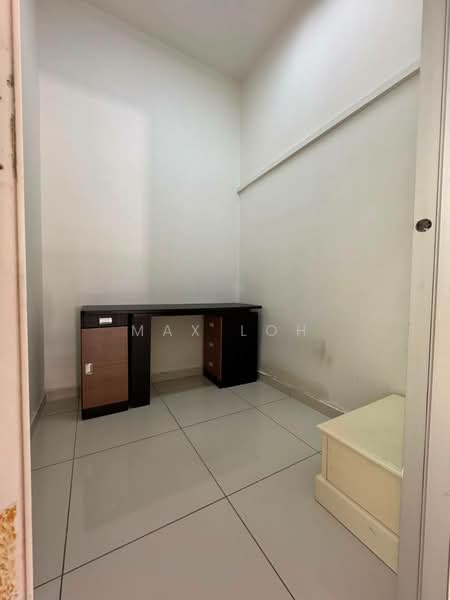 2-storey Terraced House for Sale in Setia Tropika (Johor Bahru) - Max Loh - Study - PropertyGuru.com.my