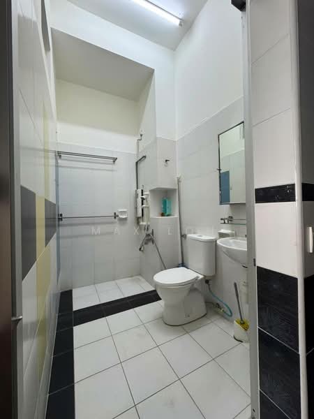 2-storey Terraced House for Sale in Setia Tropika (Johor Bahru) - Max Loh - Bathroom - PropertyGuru.com.my