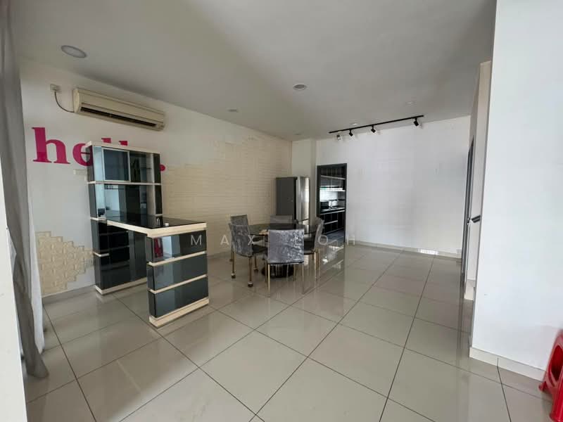 2-storey Terraced House for Sale in Setia Tropika (Johor Bahru) - Max Loh - Living Room - PropertyGuru.com.my