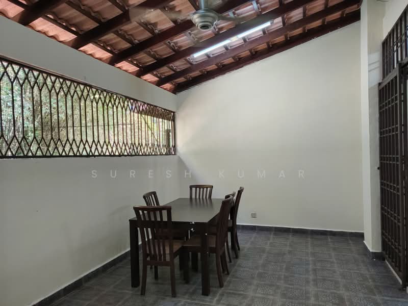 Rumah Teres 2 Tingkat untuk Disewa di Taman Kajang Utama (Kajang) - Suresh Kumar - Dining Room - PropertyGuru.com.my
