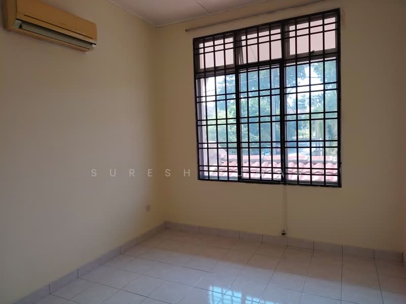 Rumah Teres 2 Tingkat untuk Disewa di Taman Kajang Utama (Kajang) - Suresh Kumar - Interior - PropertyGuru.com.my