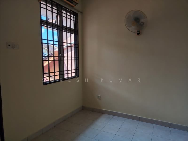 Rumah Teres 2 Tingkat untuk Disewa di Taman Kajang Utama (Kajang) - Suresh Kumar - Interior - PropertyGuru.com.my
