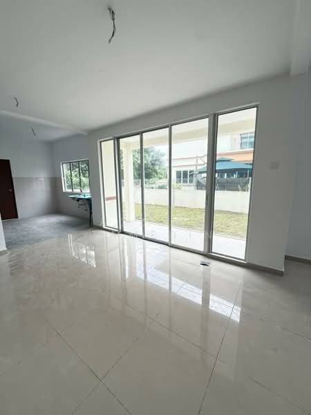 Semi-Detached House for Sale in Taman Idaman Murni (Labu) - Adzura Zamedin - Living Room - PropertyGuru.com.my