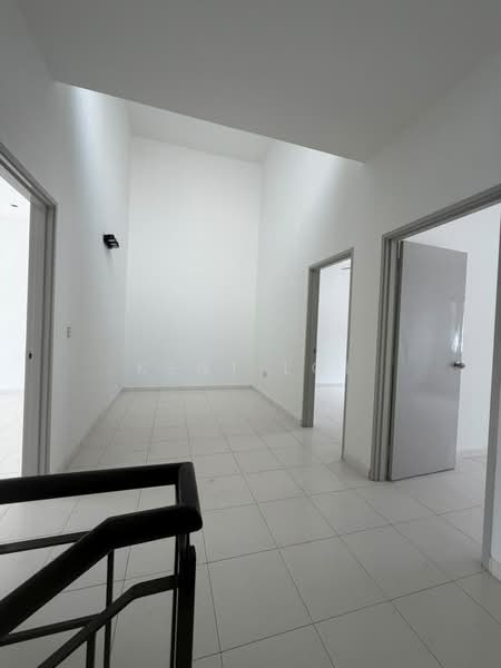 Rumah Teres 2 Tingkat untuk Disewa di Taman Setia Indah (Tebrau) - Kent Loi - Interior - PropertyGuru.com.my