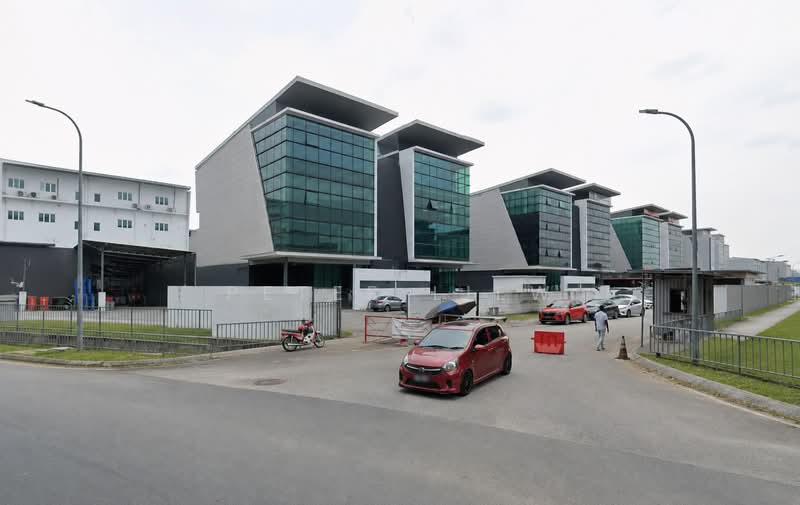 Semi-D Factory for Sale in Shah Alam (Selangor) - Peter Liew - Exterior - PropertyGuru.com.my