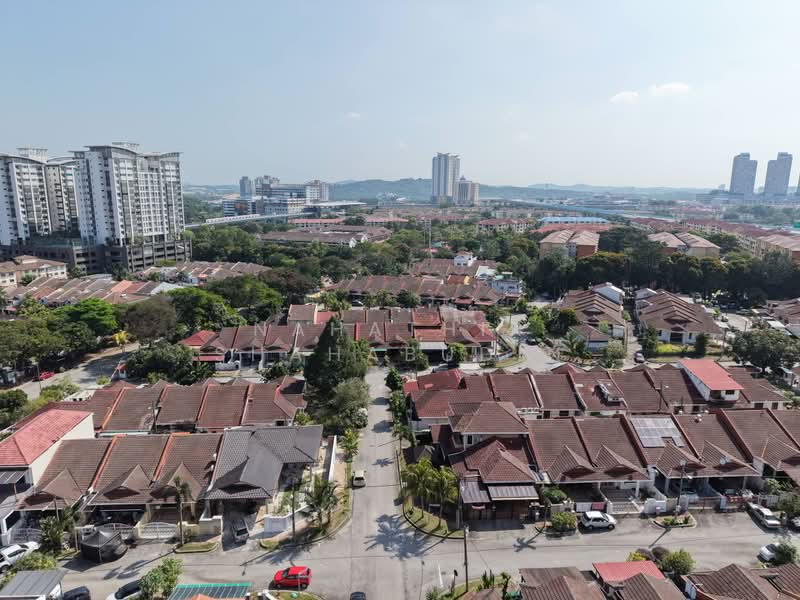 1-storey Terraced House for Sale in Seksyen 4 (Kota Damansara) - Nahathir Shahabudin - Exterior - PropertyGuru.com.my