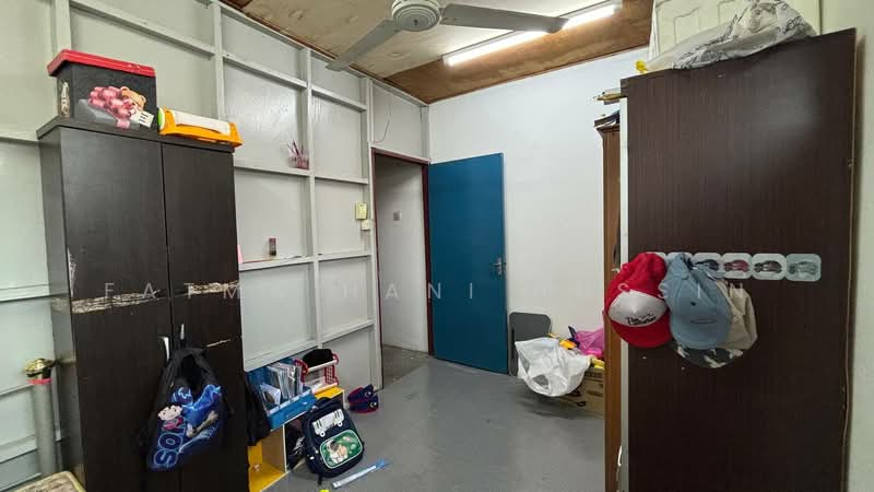 2-storey Terraced House for Sale in Taman Puchong Indah (Puchong) - Fatma Hani Hussin - Bedroom - PropertyGuru.com.my