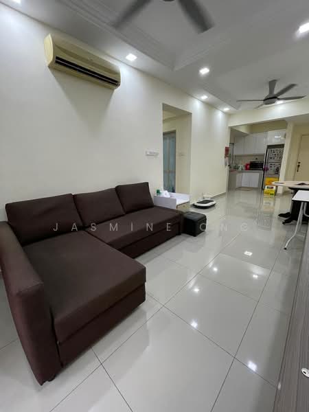 Pangsapuri untuk Dijual di Damansara Sutera - Jasmine Ong - Living Room - PropertyGuru.com.my