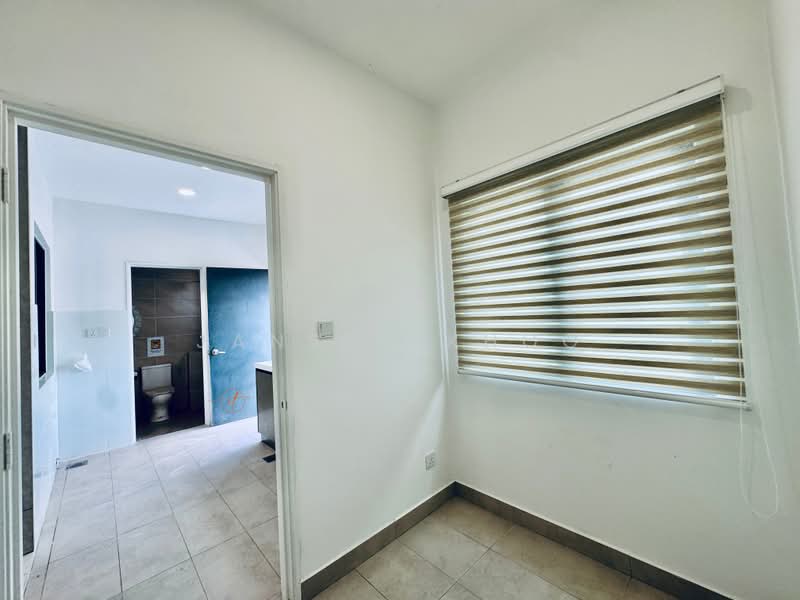 2-storey Terraced House for Sale in Bukit Raja (Selangor) - Jansen Khoo - Bathroom - PropertyGuru.com.my