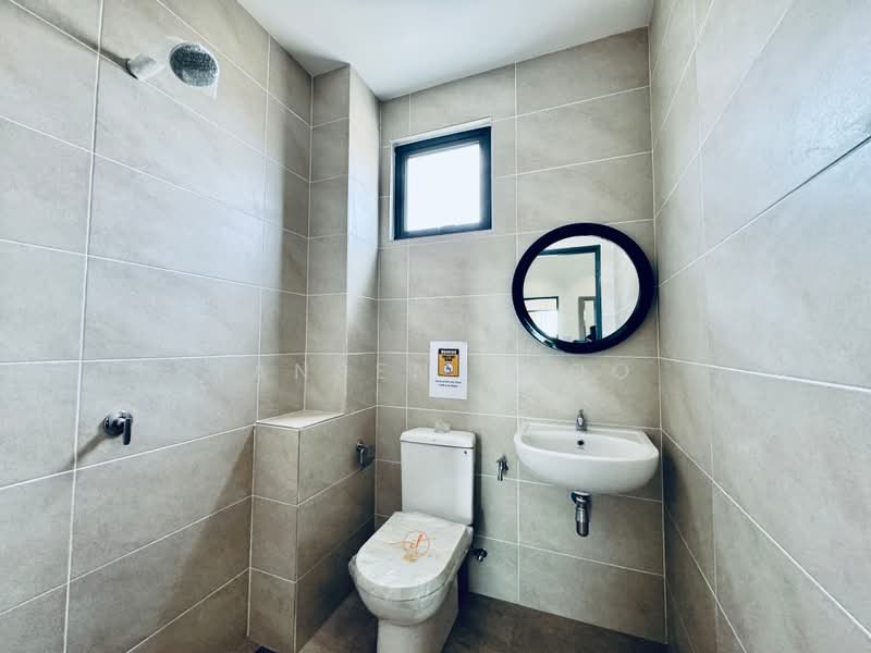 2-storey Terraced House for Sale in Bukit Raja (Selangor) - Jansen Khoo - Bathroom - PropertyGuru.com.my