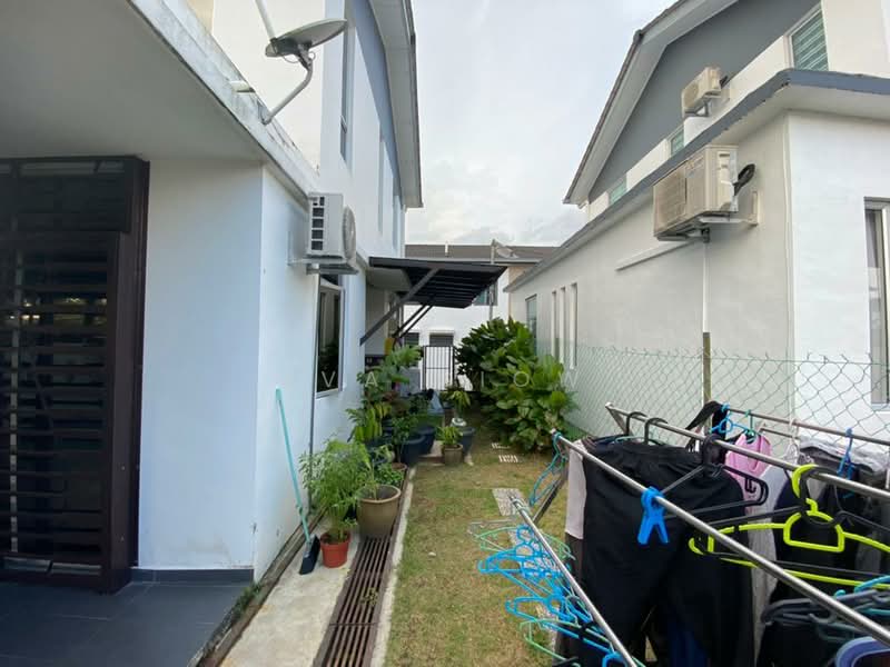 Semi-Detached House for Sale in Taman Mutiara Rini (Skudai) - Eva Siow - Exterior - PropertyGuru.com.my