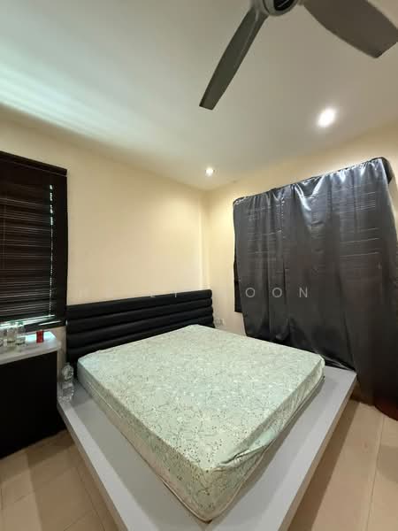Rumah Kluster untuk Disewa di Taman Mount Austin (Tebrau) - Huily Woon - Bedroom - PropertyGuru.com.my