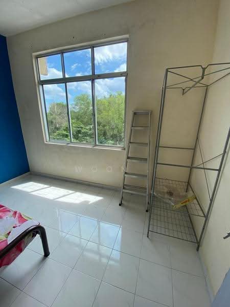 Apartment for Sale at Pelangi Apartment - Woon . - Bedroom - PropertyGuru.com.my