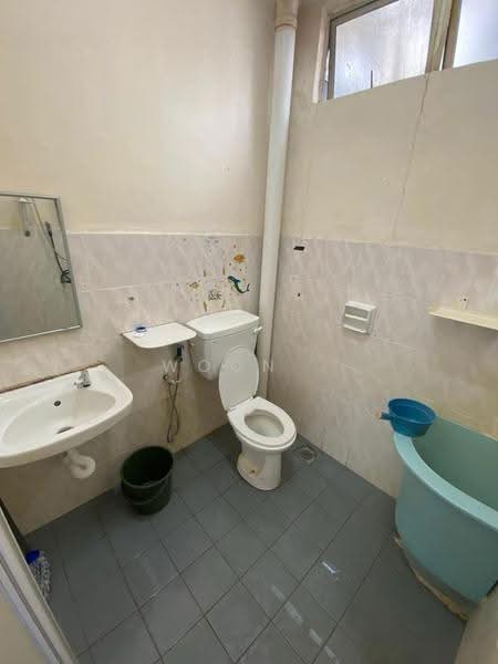 Apartment for Sale at Pelangi Apartment - Woon . - PropertyGuru.com.my