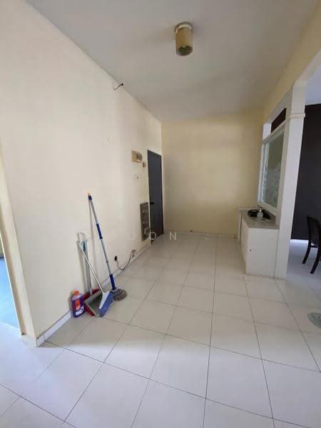 Apartment for Sale at Pelangi Apartment - Woon . - PropertyGuru.com.my