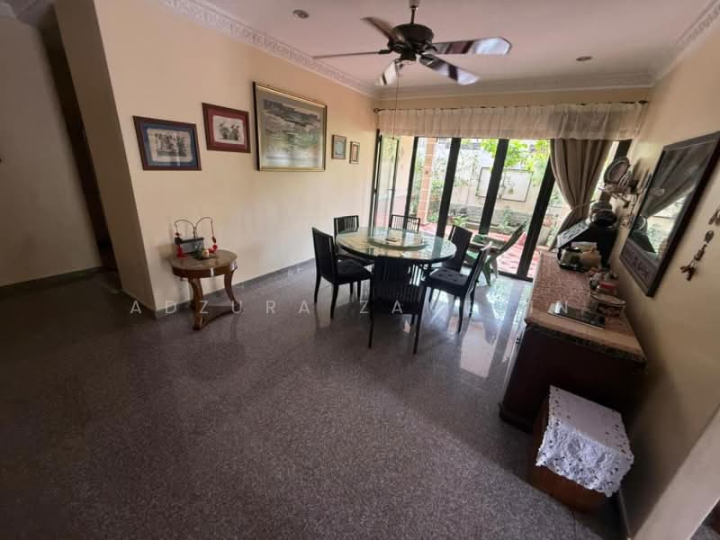 Rumah Banglo untuk Dijual di Taman Tuanku Jaafar (Sungai Gadut) - Adzura Zamedin - Dining Room - PropertyGuru.com.my