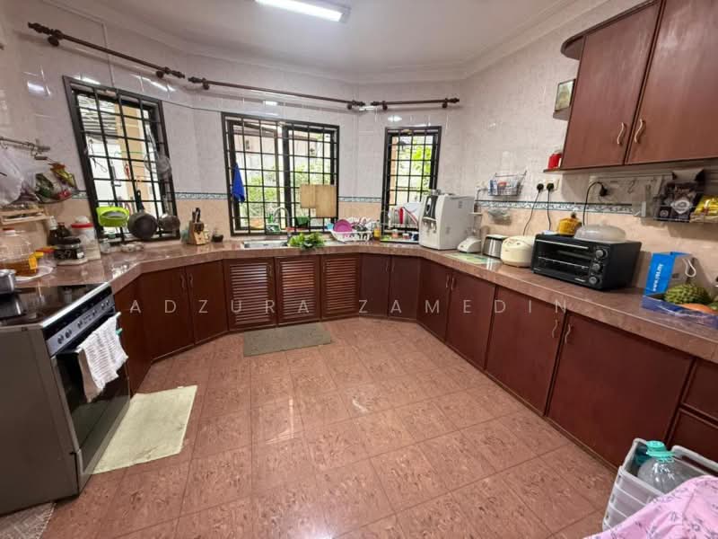 Rumah Banglo untuk Dijual di Taman Tuanku Jaafar (Sungai Gadut) - Adzura Zamedin - Kitchen - PropertyGuru.com.my
