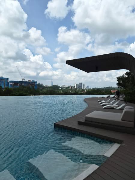 Servis Apartment untuk Dijual di Jendela Residences - Vong Nyee How - Pool - PropertyGuru.com.my