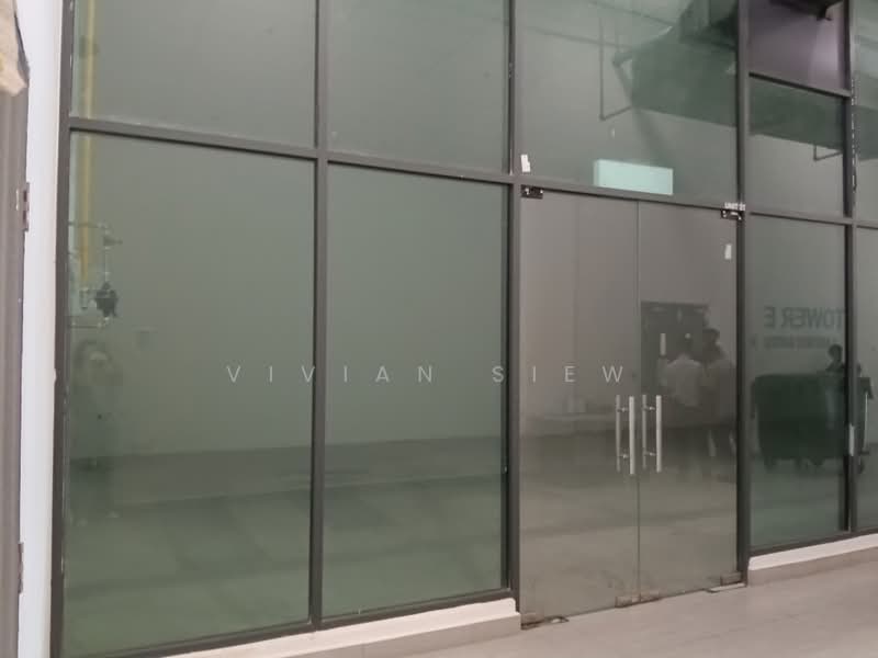 Rumah Niaga untuk Disewa di Subang Jaya (Selangor) - Vivian Siew - Entrance - PropertyGuru.com.my