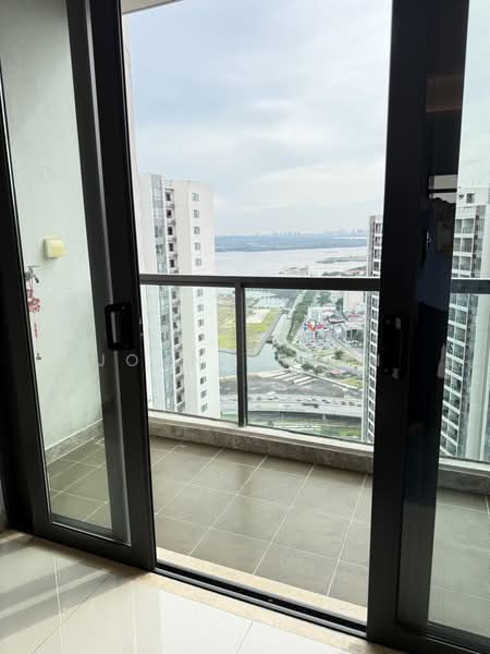 Condominium for Rent at R&F Princess Cove Phase 2-Seine Region - John Pharn - Balcony - PropertyGuru.com.my
