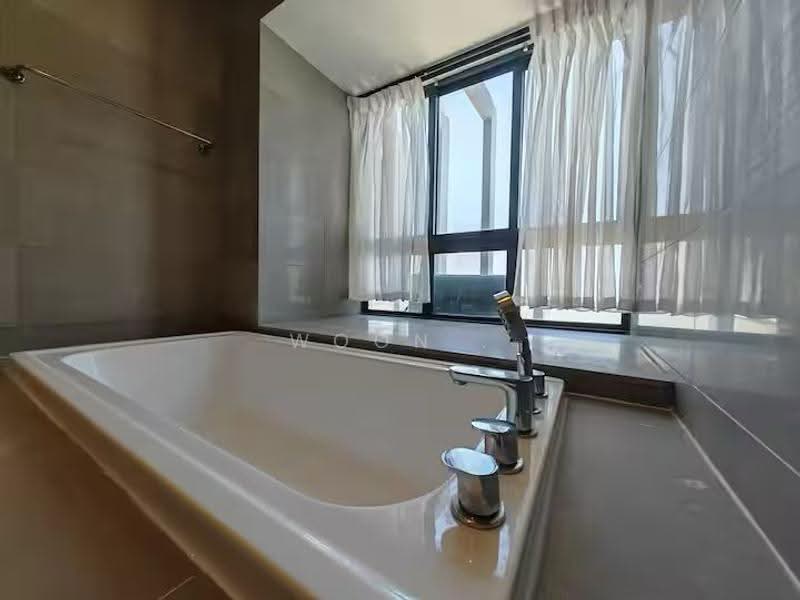 Service Residence for Rent at Imperio Residence - Woon . - Bathroom - PropertyGuru.com.my