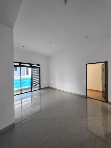Semi-Detached House for Sale in Bandar Uda Utama (Johor Bahru) - Yvonne Lim - Living Room - PropertyGuru.com.my