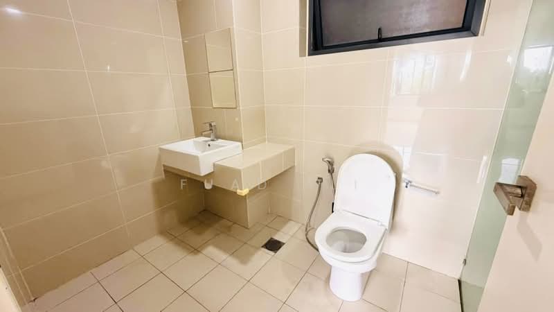 Kondominium untuk Disewa di Mirage By The Lake - Fuad Ali - Bathroom - PropertyGuru.com.my