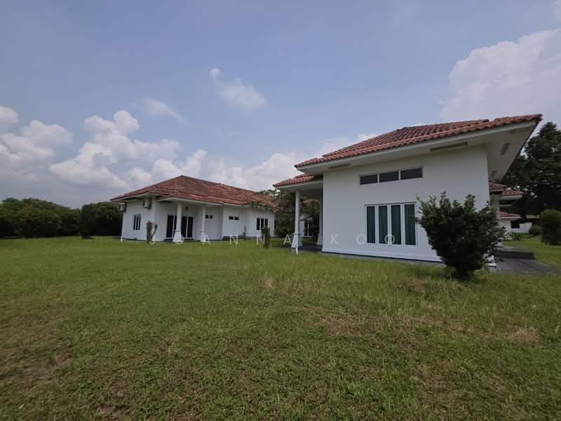 Rumah Banglo untuk Dijual di Leisure Farm (Gelang Patah) - Joanna Koo - Exterior - PropertyGuru.com.my